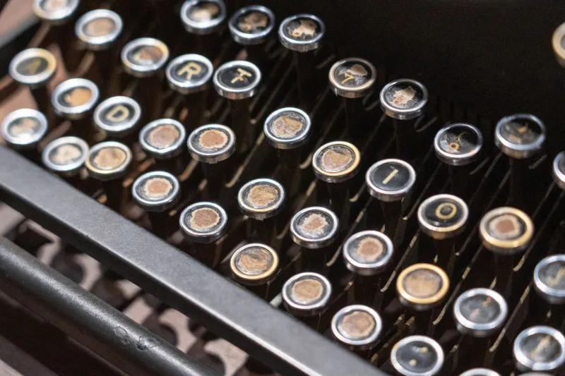 Misspelled on Purpose: The Radical Grammar of Literary Defiance